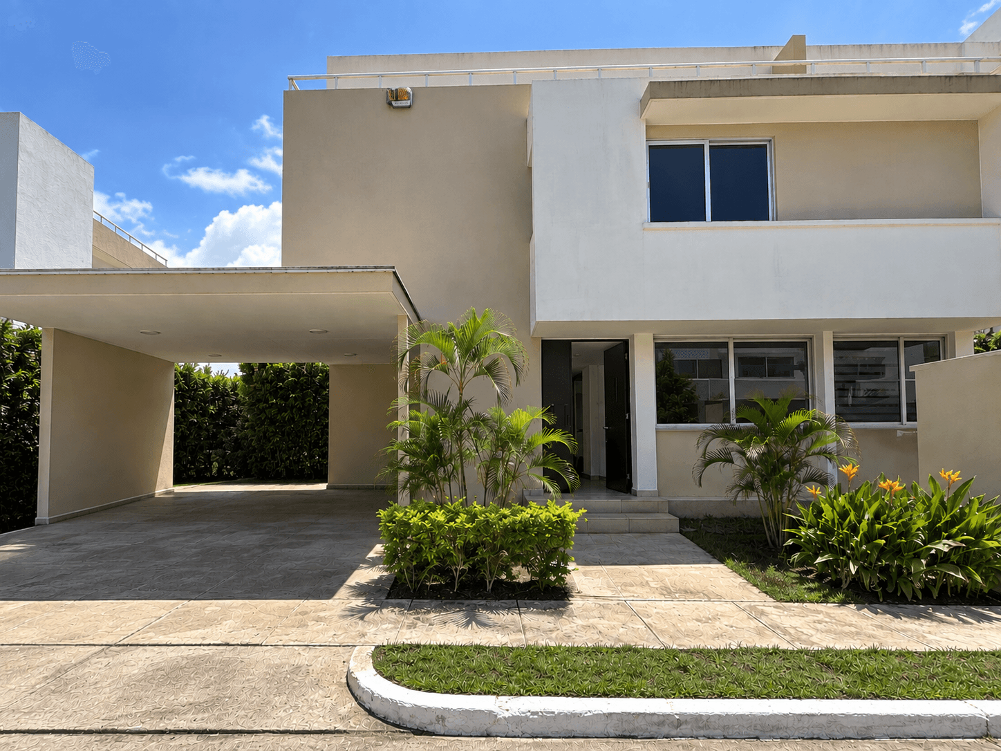 Casa en Costa Sur Village - Foto 1